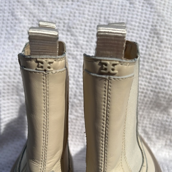 Sam Edelman Women's Ivory Round Toe Pull On Lulia Chelsea Boots Size US 6 - Picture 5 of 9